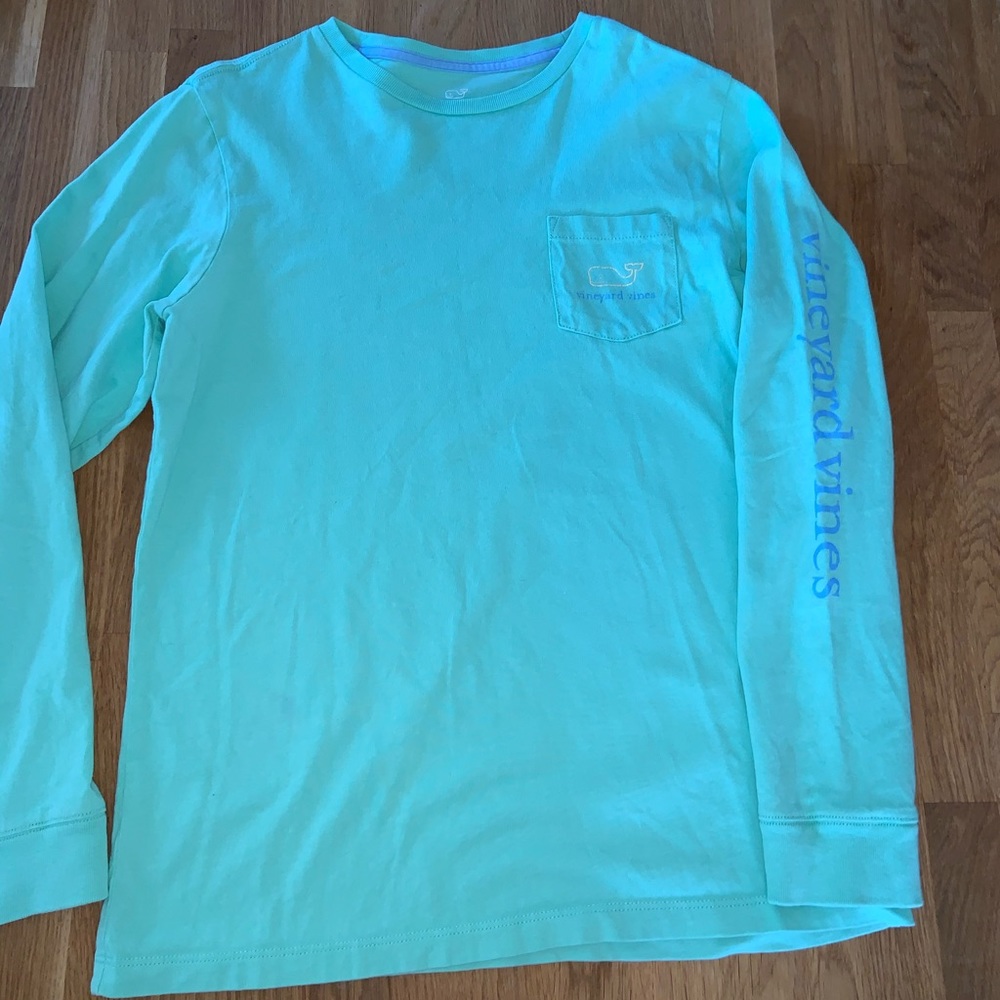 Vineyard Vines Long Sleeved T-Shirt